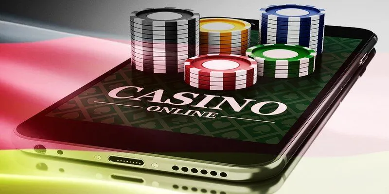 Lưu ý khi tải ứng dụng 8XBET tránh rủi ro